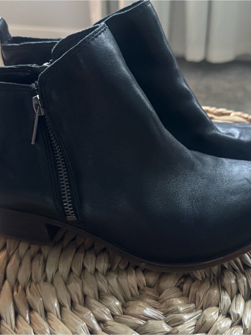 Lucky Brand Black Leather Side-Zip Ankle Booties